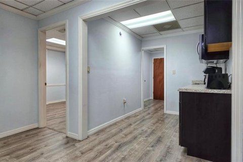 Immobilier commercial à vendre à Dunedin, Floride: 97.55 m2 № 2155424 - photo 9