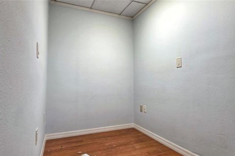 Immobilier commercial à vendre à Dunedin, Floride: 97.55 m2 № 2155424 - photo 19