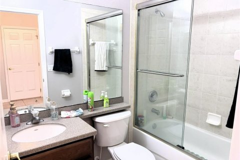 Copropriété à vendre à Orlando, Floride: 2 chambres, 123.19 m2 № 2398739 - photo 16