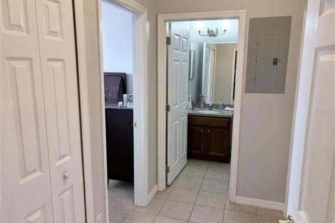 Copropriété à vendre à Orlando, Floride: 2 chambres, 123.19 m2 № 2398739 - photo 17