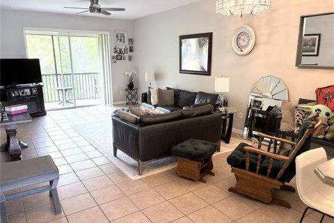 Copropriété à vendre à Orlando, Floride: 2 chambres, 123.19 m2 № 2398739 - photo 4