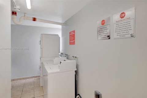 Купить кондоминиум в Майами-Бич, Флорида 1 спальня, 84.54м2, № 2051841 - фото 23