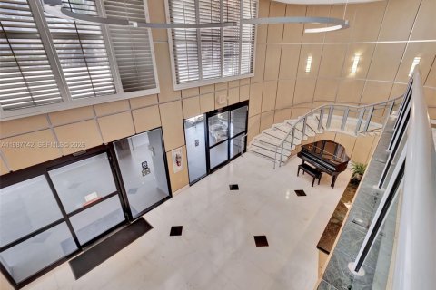 Купить кондоминиум в Майами-Бич, Флорида 1 спальня, 84.54м2, № 2051841 - фото 25