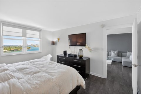 Купить кондоминиум в Майами-Бич, Флорида 1 спальня, 84.54м2, № 2051841 - фото 14