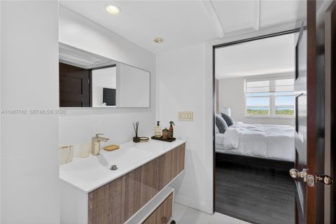 Купить кондоминиум в Майами-Бич, Флорида 1 спальня, 84.54м2, № 2051841 - фото 17