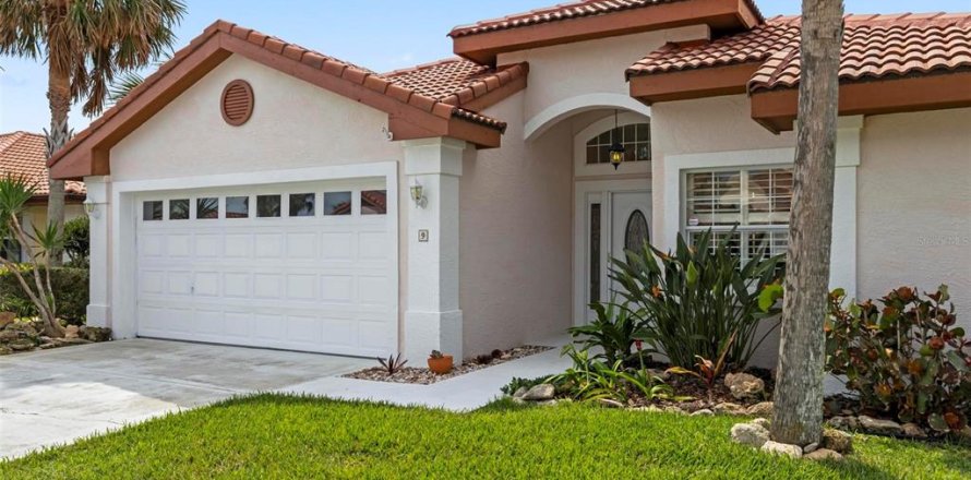 Casa en Palm Coast, Florida 3 dormitorios, 171.31 m2 № 2093609