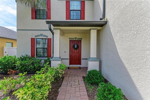 House in Port Charlotte, Florida 5 bedrooms, 271.27 sq.m. № 1650572 - photo 5