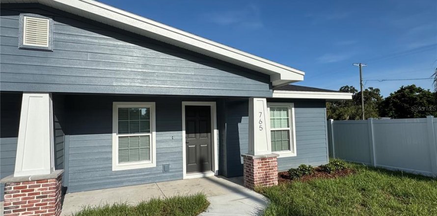 Appartement à Bartow, Floride 2 chambres, 83.89 m2 № 1869327