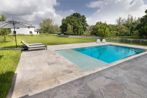 House in Southwest Ranches, Florida 4 bedrooms, 344.2 sq.m. № 1700574 - photo 13