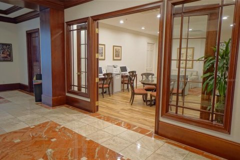 Condominio en alquiler en Tampa, Florida, 2 dormitorios, 94.95 m2 № 2195867 - foto 17