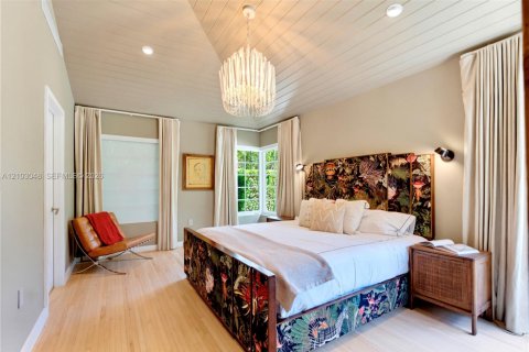 Casa en venta en Miami Shores, Florida, 4 dormitorios, 256.13 m2 № 2412484 - foto 20