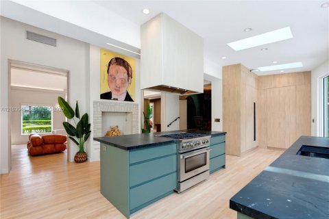 Casa en venta en Miami Shores, Florida, 4 dormitorios, 256.13 m2 № 2412484 - foto 13