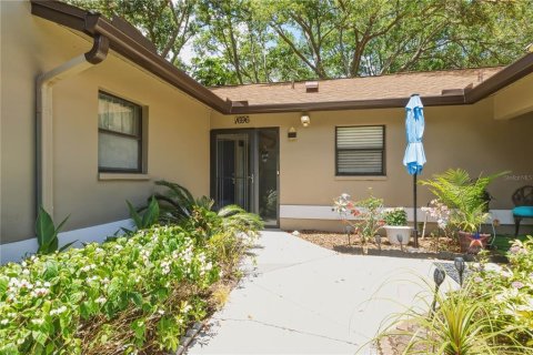 Villa ou maison à Dunedin, Floride 2 chambres, 110.83 m2 № 2266878