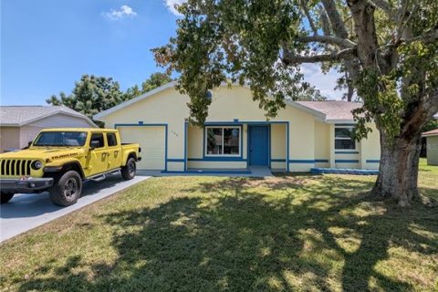 Casa en venta en Kissimmee, Florida, 2 dormitorios, 72.65 m2 № 1917328 - foto 4