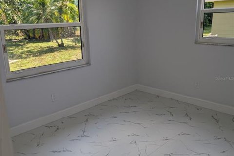 Casa en venta en Kissimmee, Florida, 2 dormitorios, 72.65 m2 № 1917328 - foto 6