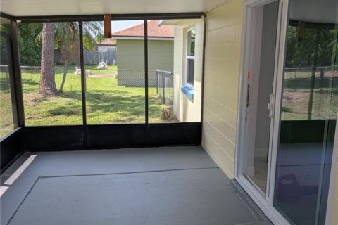 Casa en venta en Kissimmee, Florida, 2 dormitorios, 72.65 m2 № 1917328 - foto 11