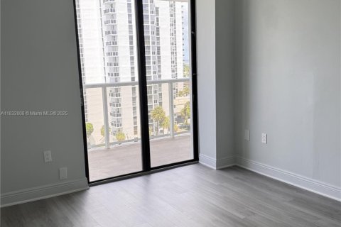 Condominio en venta en Aventura, Florida, 2 dormitorios, 101.45 m2 № 1809038 - foto 7