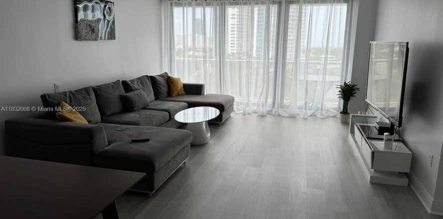 Condominio en Aventura, Florida, 2 dormitorios  № 1809038