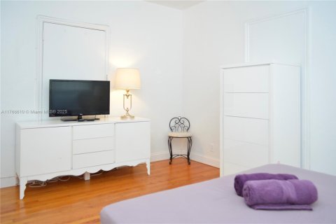 Copropriété à vendre à Miami Beach, Floride: 38.09 m2 № 1985434 - photo 1