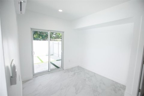 Apartment in Fort Lauderdale, Florida 1 bedroom, 71.07 sq.m. № 2262907 - photo 4