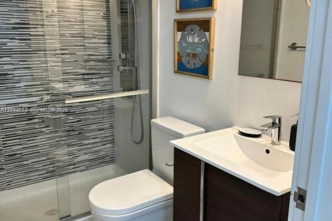 Снять в аренду кондоминиум в Майами-Бич, Флорида 1 спальня, 39.86м2, № 1990582 - фото 7