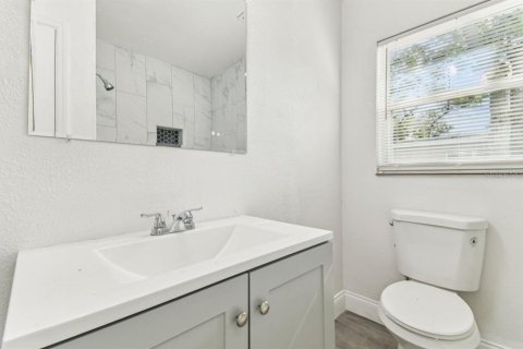 Villa ou maison à louer à Tampa, Floride: 3 chambres, 107.02 m2 № 2387504 - photo 24