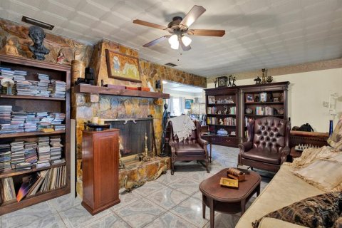 Villa ou maison à vendre à Saint Petersburg, Floride: 3 chambres, 136.1 m2 № 2416275 - photo 2