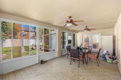 House in Winter Garden, Florida 4 bedrooms, 209.49 sq.m. № 2430560 - photo 29