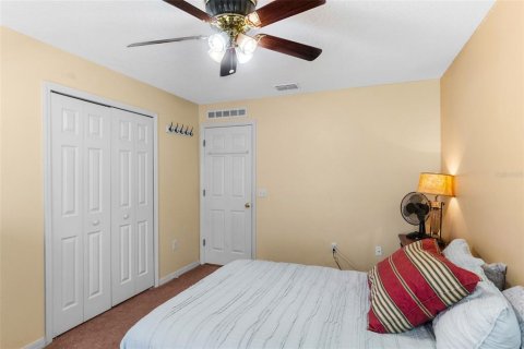 House in Winter Garden, Florida 4 bedrooms, 209.49 sq.m. № 2430560 - photo 25