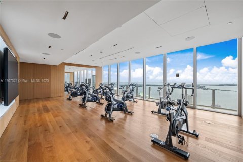 Condominio en venta en Miami, Florida, 2 dormitorios, 122.35 m2 № 1460257 - foto 30