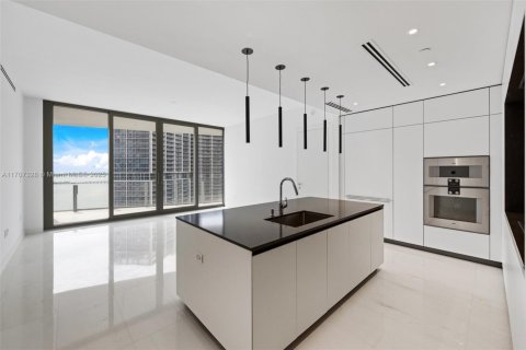 Condominio en venta en Miami, Florida, 2 dormitorios, 122.35 m2 № 1460257 - foto 9