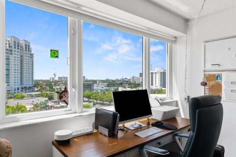 Condo in Fort Lauderdale, Florida, 2 bedrooms  № 2185998 - photo 10