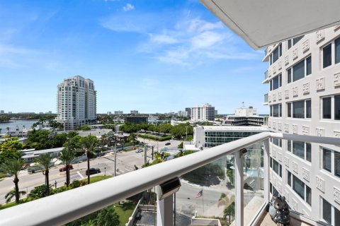 Condo in Fort Lauderdale, Florida, 2 bedrooms  № 2185998 - photo 14
