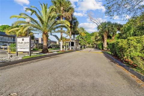 Copropriété à vendre à Tamarac, Floride: 2 chambres, 88.16 m2 № 2152984 - photo 13