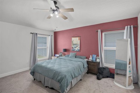 House in Haines City, Florida 4 bedrooms, 167.87 sq.m. № 1690785 - photo 11