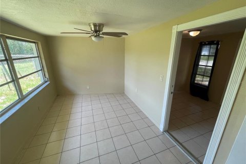 House in Holiday, Florida 3 bedrooms, 110.09 sq.m. № 1771698 - photo 19
