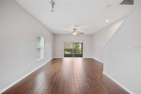 Townhouse in Lakeland, Florida 4 bedrooms, 137.4 sq.m. № 1808008 - photo 10