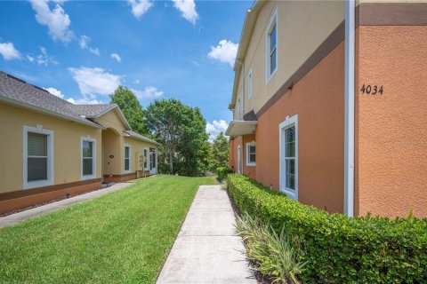 Townhouse in Lakeland, Florida 4 bedrooms, 137.4 sq.m. № 1808008 - photo 2