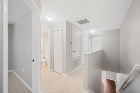 Townhouse in Lakeland, Florida 4 bedrooms, 137.4 sq.m. № 1808008 - photo 26