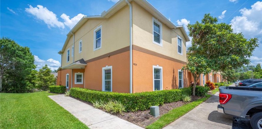 Townhouse in Lakeland, Florida 4 bedrooms, 137.4 sq.m. № 1808008