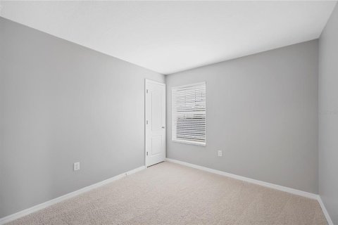 Townhouse in Lakeland, Florida 4 bedrooms, 137.4 sq.m. № 1808008 - photo 18