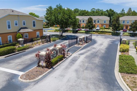 Townhouse in Lakeland, Florida 4 bedrooms, 137.4 sq.m. № 1808008 - photo 30