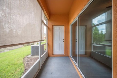 Townhouse in Lakeland, Florida 4 bedrooms, 137.4 sq.m. № 1808008 - photo 5