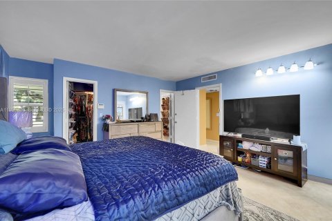 Casa en venta en Tamarac, Florida, 3 dormitorios, 309.55 m2 № 2053467 - foto 18