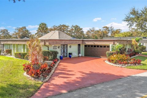 Casa en Tamarac, Florida 3 dormitorios, 309.55 m2 № 2053467