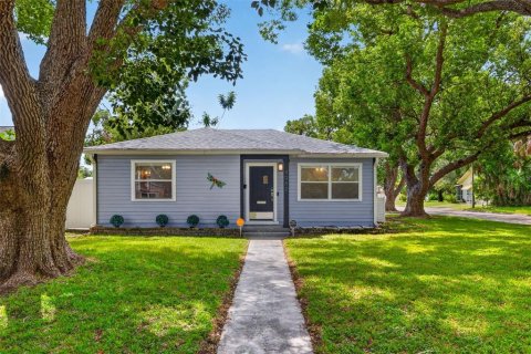 Villa ou maison à vendre à Saint Petersburg, Floride: 3 chambres, 121.14 m2 № 2349208 - photo 2