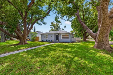 Villa ou maison à vendre à Saint Petersburg, Floride: 3 chambres, 121.14 m2 № 2349208 - photo 3
