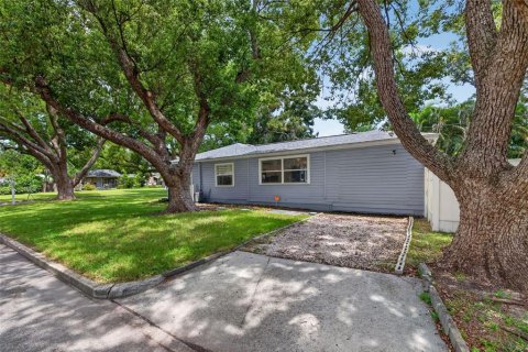 Villa ou maison à vendre à Saint Petersburg, Floride: 3 chambres, 121.14 m2 № 2349208 - photo 5