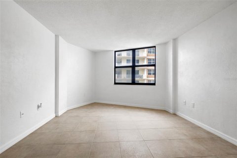 Condo in Ormond Beach, Florida, 2 bedrooms  № 1851732 - photo 30