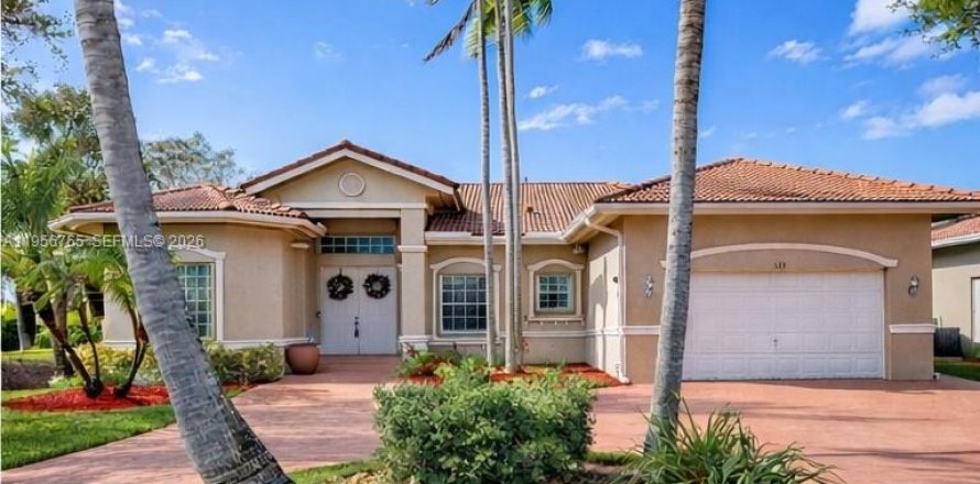 Casa en Plantation, Florida 5 dormitorios, 265.51 m2 № 2010686